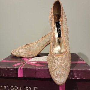 Vintage Stuart Weitzman for Mr. Seymour Lace Heels Shoes Women 8 1/2 B